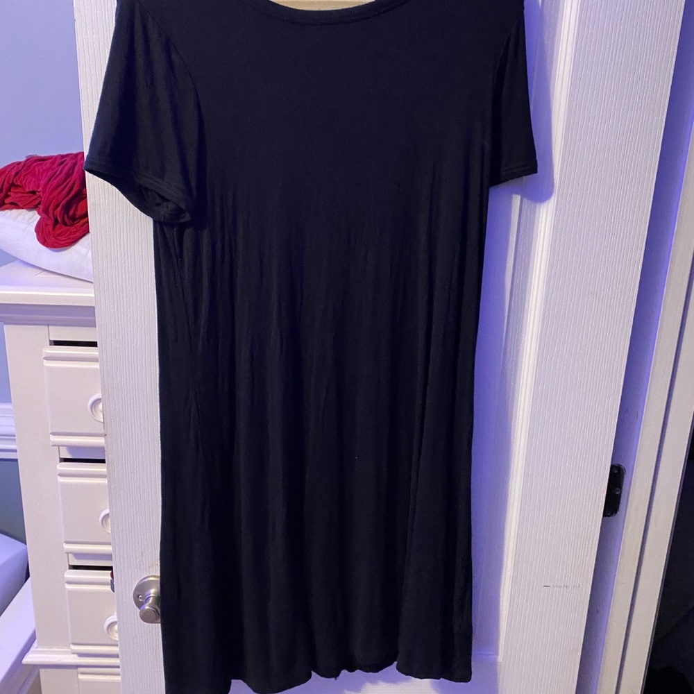 Black, ribbed t-shirt dress